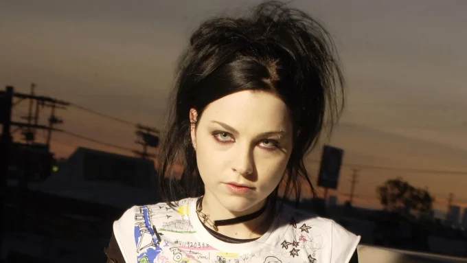 Evanescence Doubles Its No. 1s On One Billboard Chart