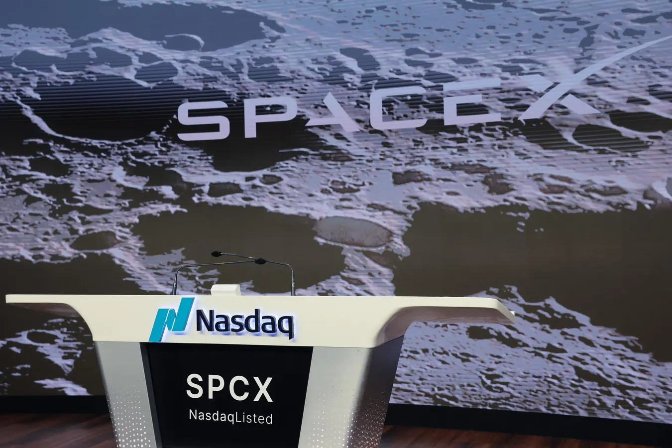 Shares Drop Below 0 Debut Price