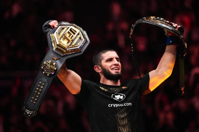Makhachev Favored Over Machado Garry