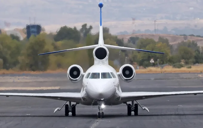 4 Travel Strategies Billionaires Use To Travel Globally