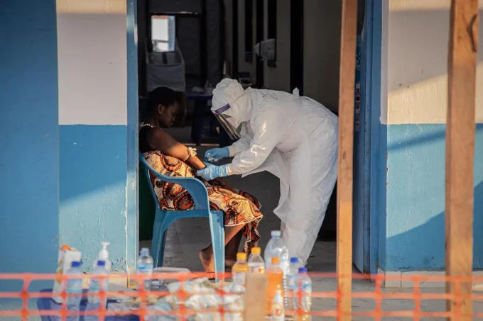 It’ll Cost .4 Billion To Contain Ebola Outbreak, Officials Say