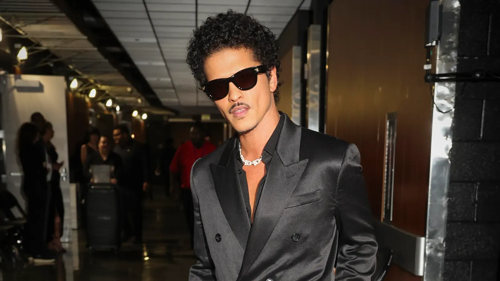 Bruno Mars Matches One Of Miley Cyrus’s Most Impressive Chart Records