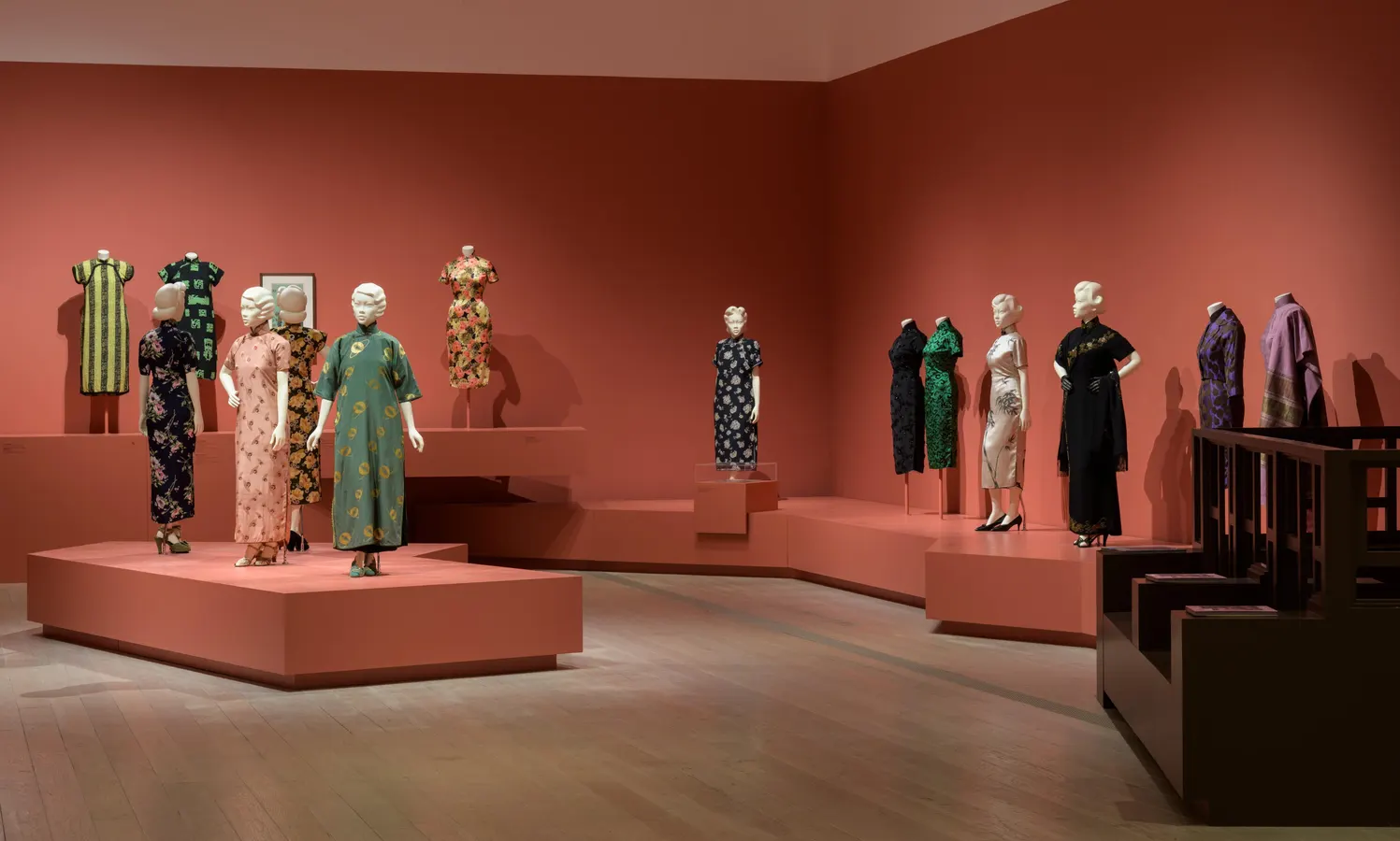 LACMA Highlights Exhibit ‘Fashioning Chinese Women: Empire To Modernity’