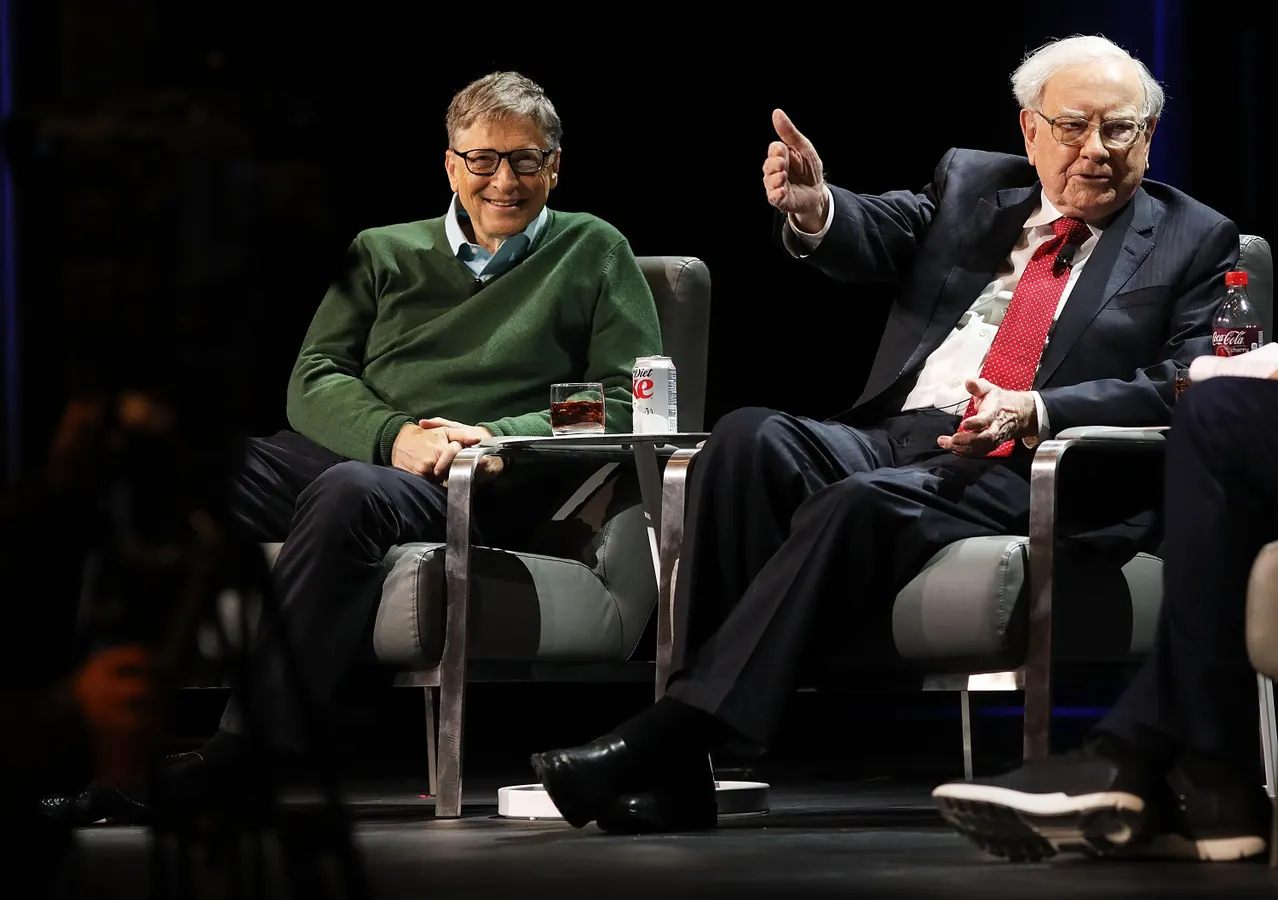 Warren Buffett Annual Donation To Gates Foundation—Waits For Its Review Into Epstein Links