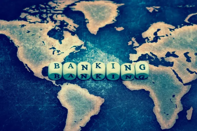 High Rates Lift Bank Profits But Increase Credit Risks