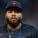 Blue Jays’ Vladimir Guerrero Jr Corrects Rookie After Gesture Mistake