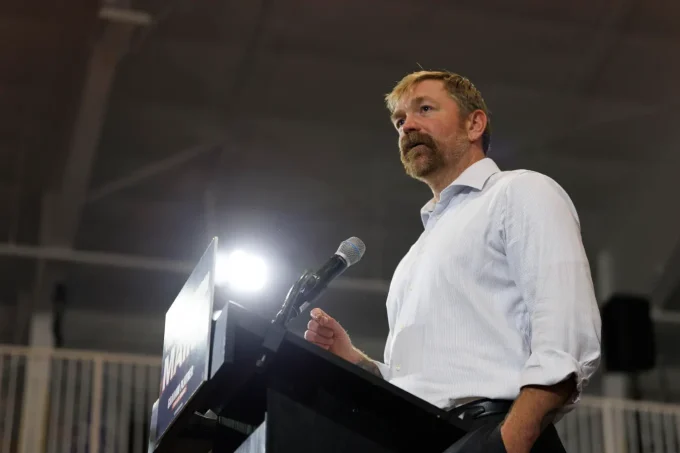 Online Bettors Predict Democrats Hold The Edge In Maine Senate Race Amid Speculation About Platner’s Exit
