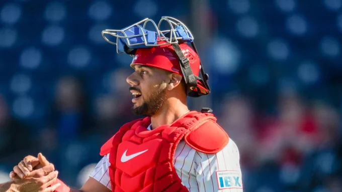 Phillies Cut Ties With Veteran Backstop Just 1 Day After Reunion