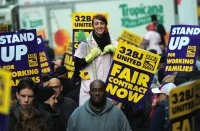 Broadway Avoids Strike Through Tentative Deal With Cleaners Union