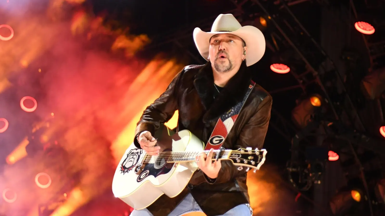Jason Aldean Passes Several Of Country Music’s Biggest Hitmakers