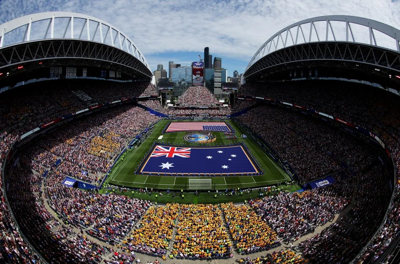 World Cup Superfan ‘Freddy’ Reactivates Social Media After ‘Toxic’ Treatment