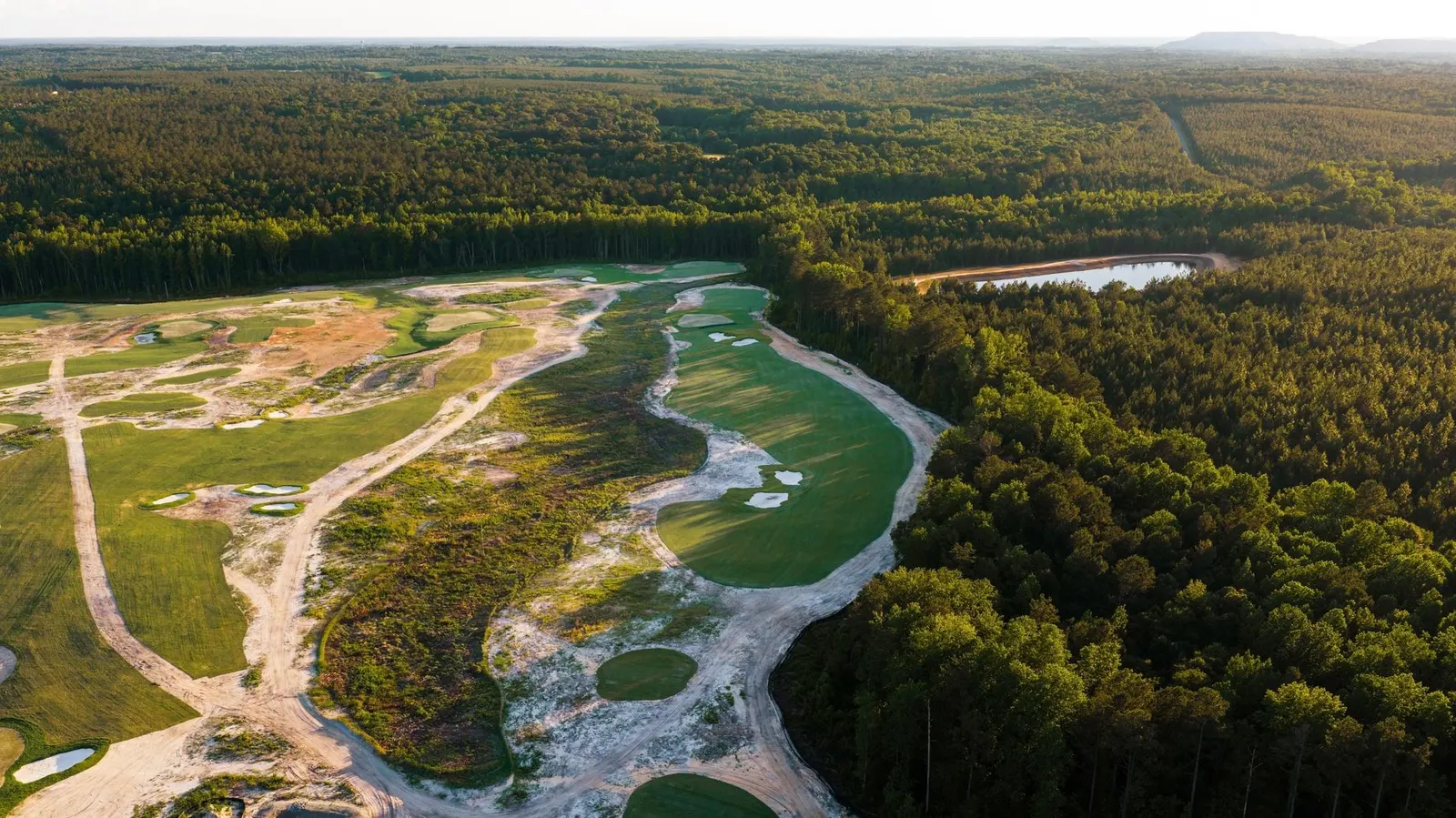 South Carolina’s Candyroot Lodge Opens For Preview Golf In October