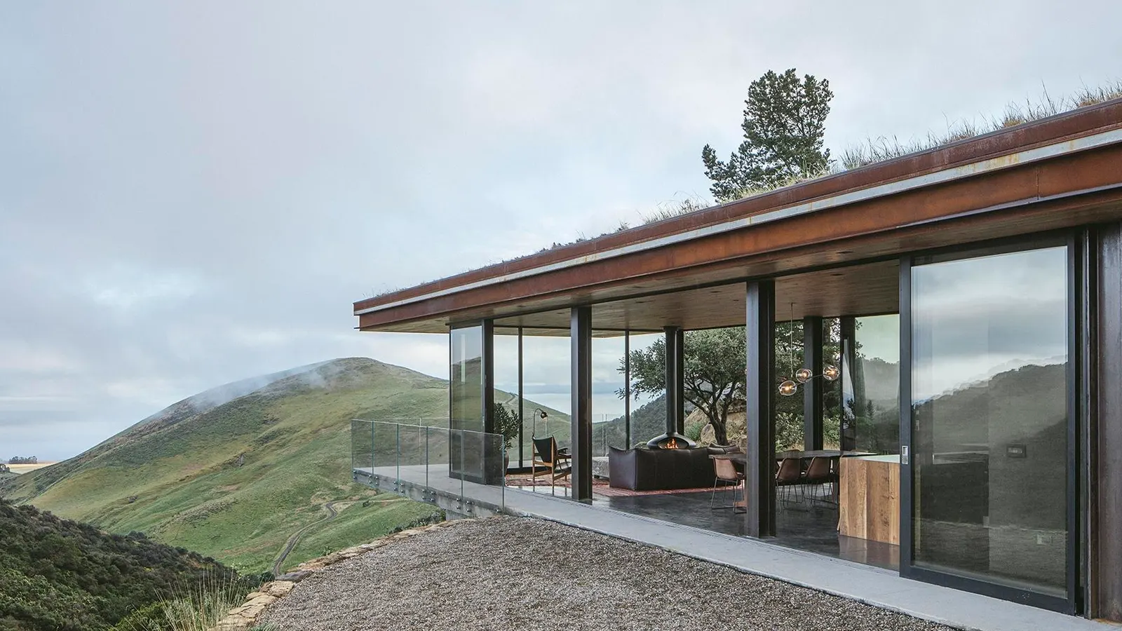 An Off-Grid California Retreat By Anacapa Architecture