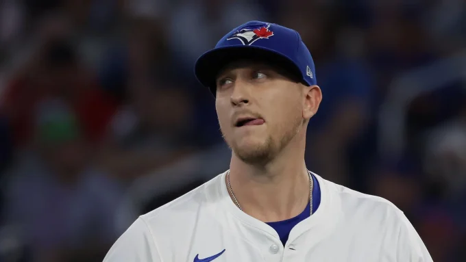 Blue Jays’ Jeff Hoffman Sends Phillies Message After Trade Reunion Push