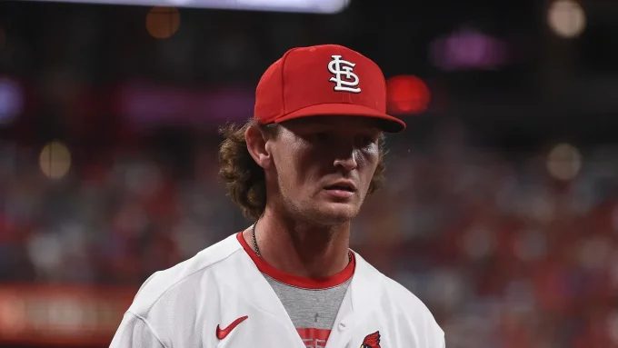 Cardinals’ 30-Year-Old Returns Immediately After Surprise Retirement