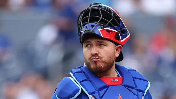 Blue Jays Cut Ties With 26-Year-Old Backstop After Alejandro Kirk Update