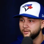 Blue Jays Veteran Sends 4-Word Bo Bichette Message After Mets Trade Report