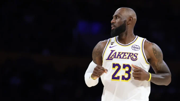 LeBron Took A Pay Cut For The 76ers—Here’s Why He Can Afford It
