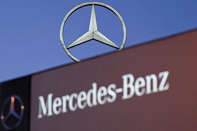 Mercedes Recalls Over 310,000 Vehicles Due To Door Lock Issue