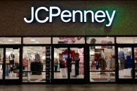 AI Could Squeeze Retail’s Middle Even Further
