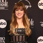 Kelly Clarkson’s New Song Becomes A Fast Top 10 — But It’s Not A True Smash Yet