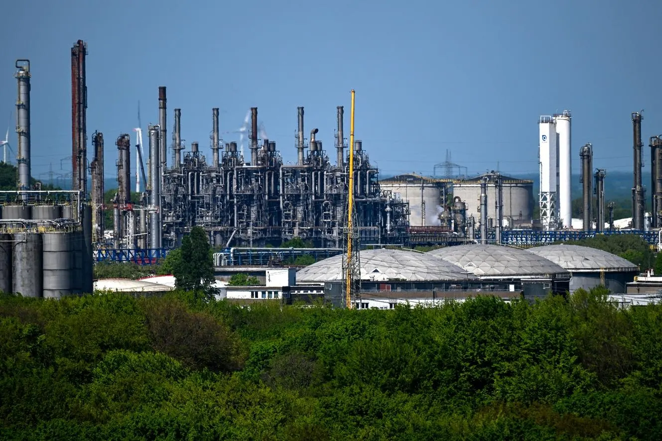 Gelsenkirchen Sale Trims Oil Giant BP’s Refinery Holdings To 5 Sites