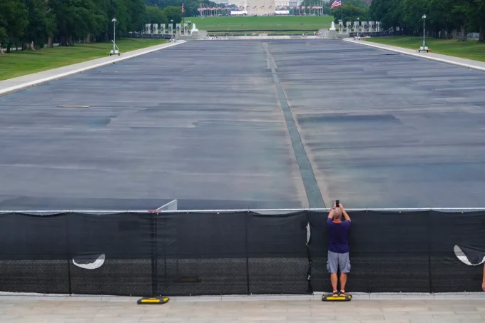 DOJ Drops Charges Against Remaining Reflecting Pool Defendants Despite Trump Anger