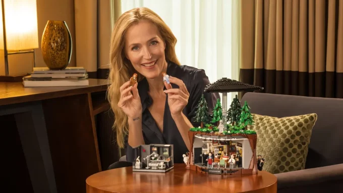 LEGO Releases ‘The X-Files’ Set With Mulder, Scully And Cast Minifigures