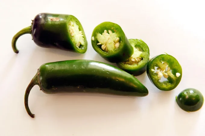 Chipotle Slides 9% As Jalapeños Are Pulled Amid Minnesota Salmonella Outbreak
