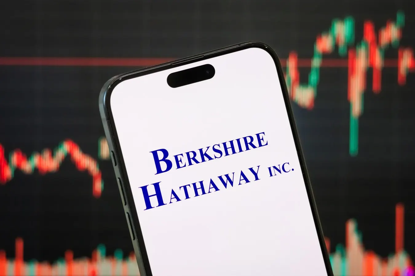 Here Is Berkshire Hathaway Stock’s 2026 Outlook, According To Experts