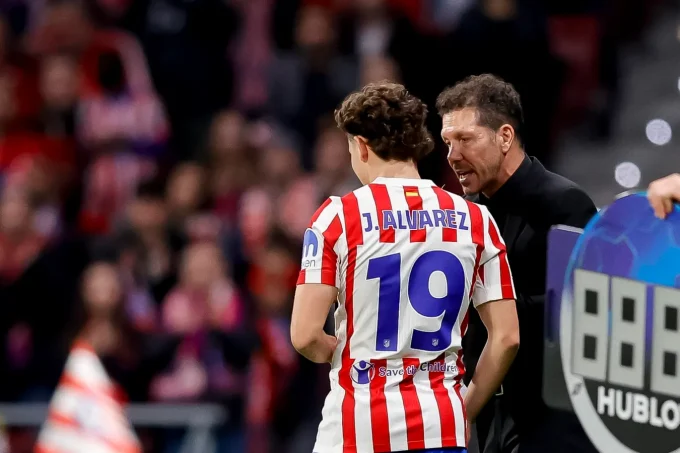 Atletico Madrid Decision On FC Barcelona Target Alvarez Revealed By Simeone