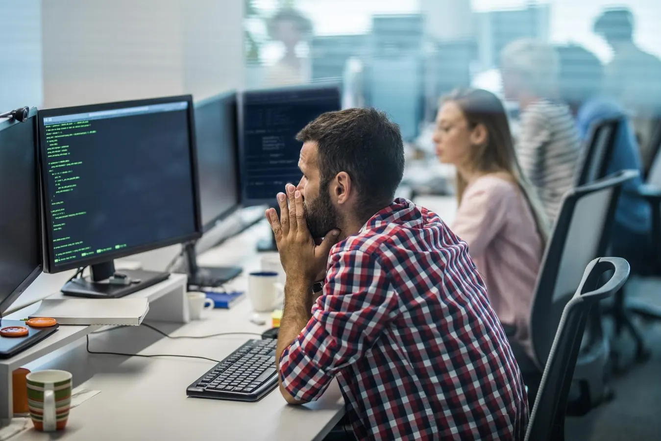 That New Trend Of AI Recruiting Other AI To Be Partners In Crime And Jointly Commit Cyberattacks