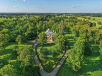 An Equestrian Estate Selling For .5 Million Was Home To Kentucky Derby Winners—And Ryanair Founder