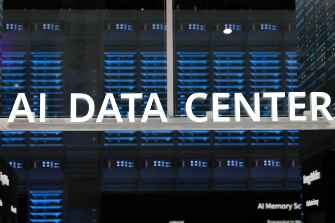 AI Buildout Faces  Trillion Financing Gap, Analyst Says