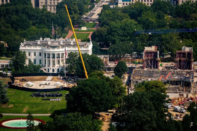 Trump Blasts ‘TREASONISTS’ Behind Ballroom Case—Shares AI Post Of Him Giving George Washington A Tour