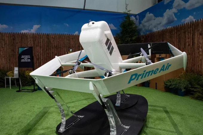 Amazon Aims High With Drones Amid Worries Rivals Could Fly Past