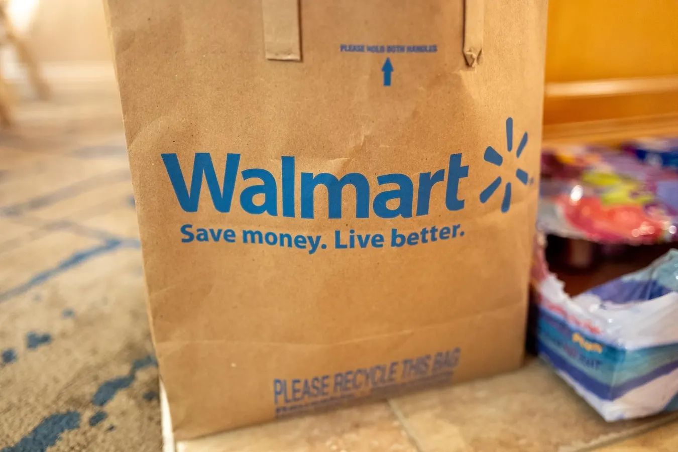Walmart Reports Slowest U.S. Sales Growth Since Pandemic