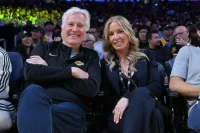 L.A. Lakers Sale Gets Even Messier Thanks To Buss Family Drama