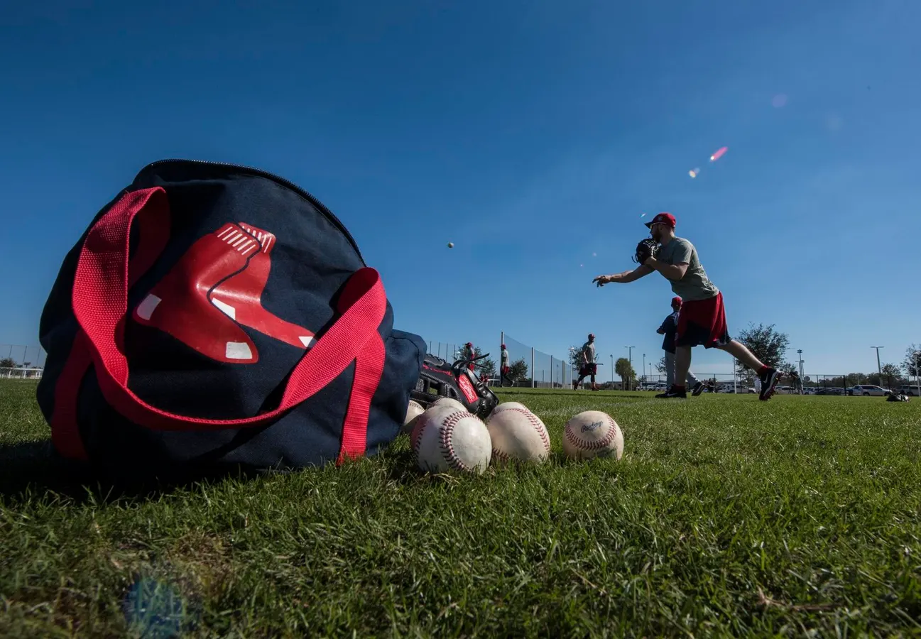 Red Sox 3-Time All-Star Targets Return To Closer Role
