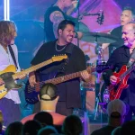 Men At Work And Toad The Wet Sprocket Deliver As Summer Tour Wraps