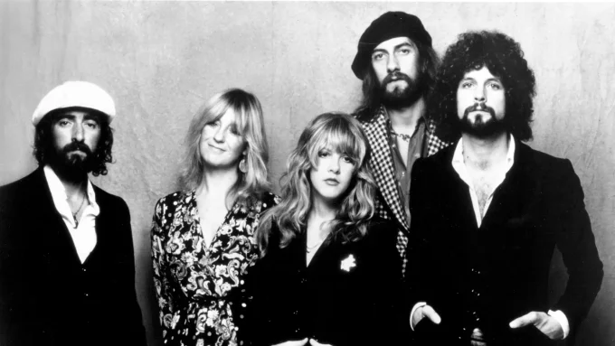Fleetwood Mac Hits A Milestone As Americans Continue To Stream The Band Non-Stop