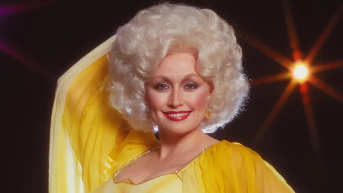 Dolly Parton Owns Nearly Half Of The iTunes Chart Following Her Death