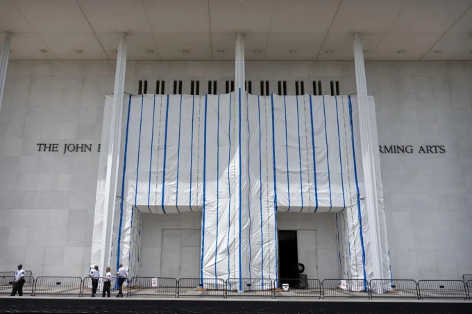Lawmaker Slams Trump Administration’s Threat To Demolish Kennedy Center As Hearing Looms