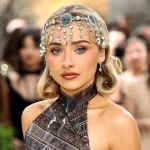 Sabrina Carpenter Will Celebrate On The Charts Two Weeks In A Row
