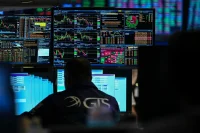 How To Manipulate The Oil Market For Profit