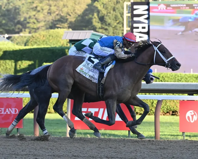 Leading Change Upsets Kentucky Derby Champ Golden Tempo In Travers