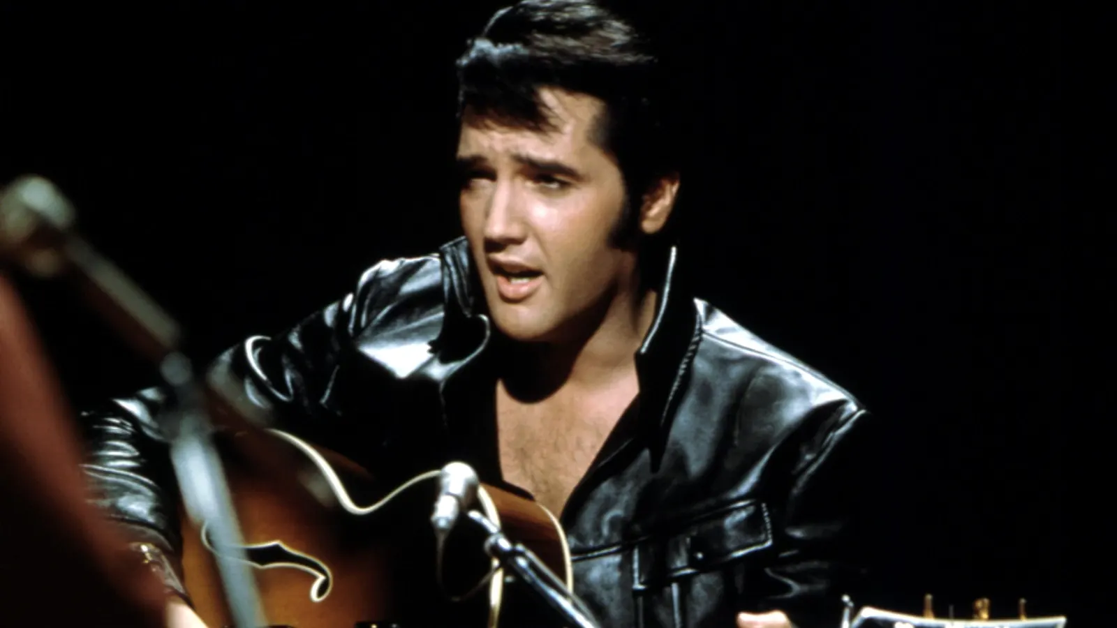 Elvis Presley Charts Another Hit Album — His Second Of The Year
