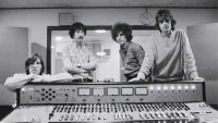 Pink Floyd’s Masterpiece Is Suddenly A Bestseller Again