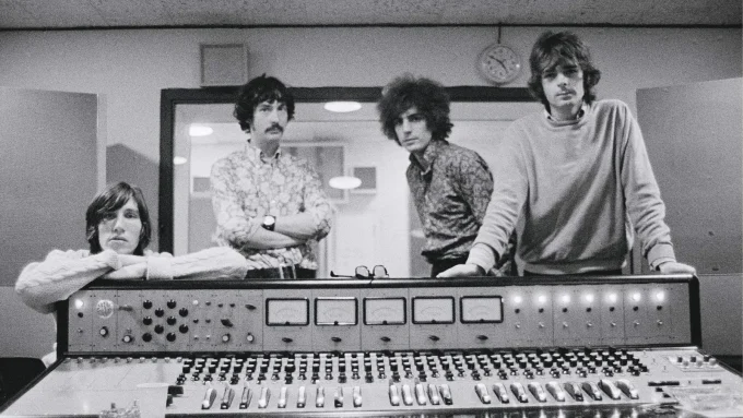 Pink Floyd’s Masterpiece Is Suddenly A Bestseller Again