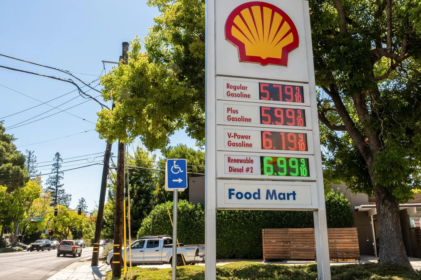 Trump Picks The Wrong Target To Lower Gas Prices With U.S. Refining